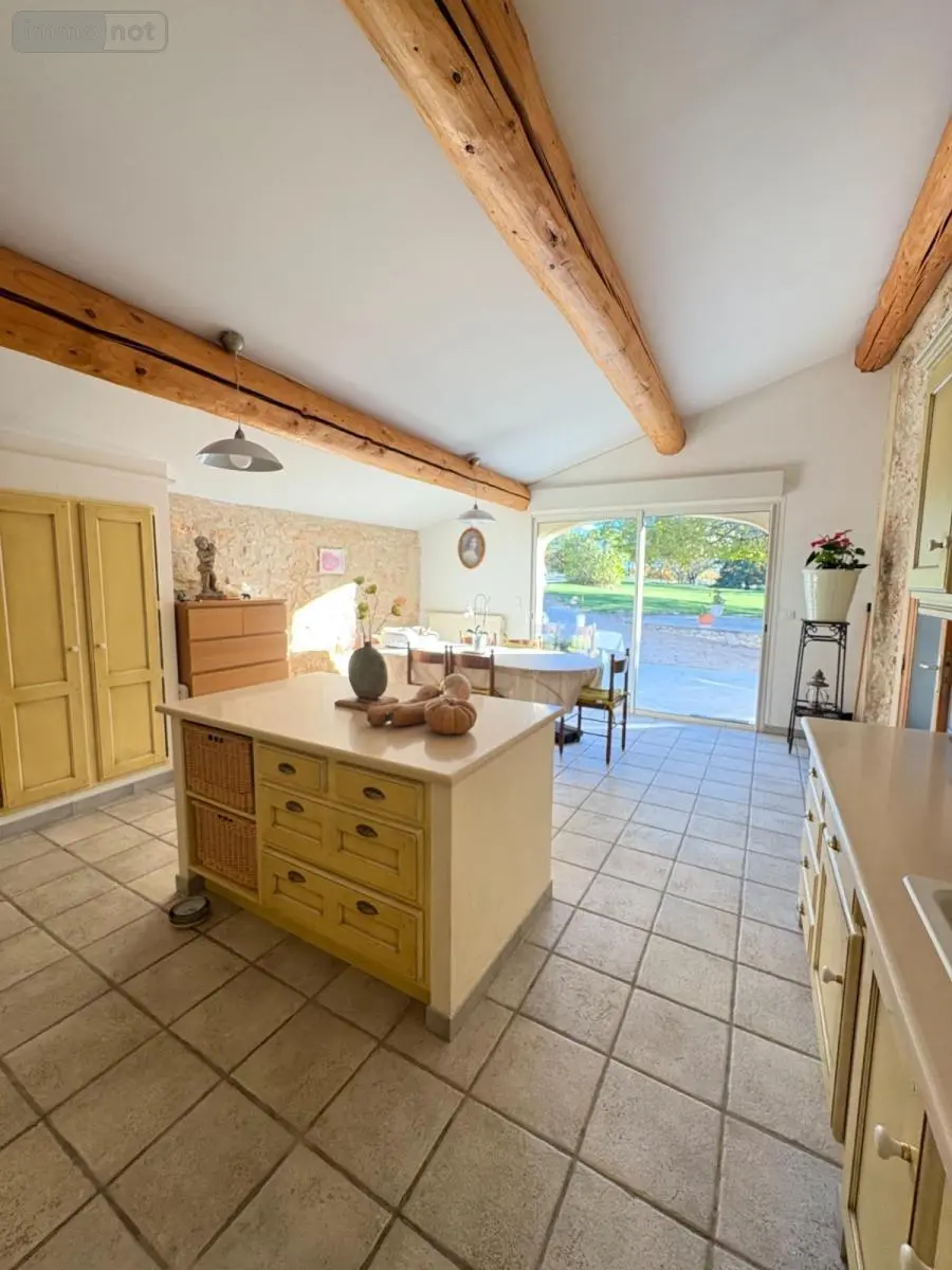 Maison a vendre Simiane-la-Rotonde 04150 Alpes-de-Haute-Provence 04 247 m2 7 pièces 730400 euros 04022-115 007