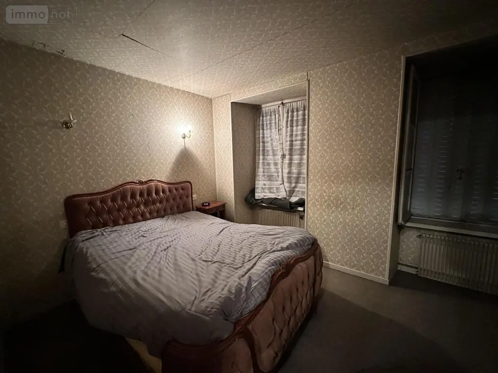 Immeuble de rapport a vendre Saint-Flour 15100 Cantal 15 134 m2 84800 euros 15046-12 007