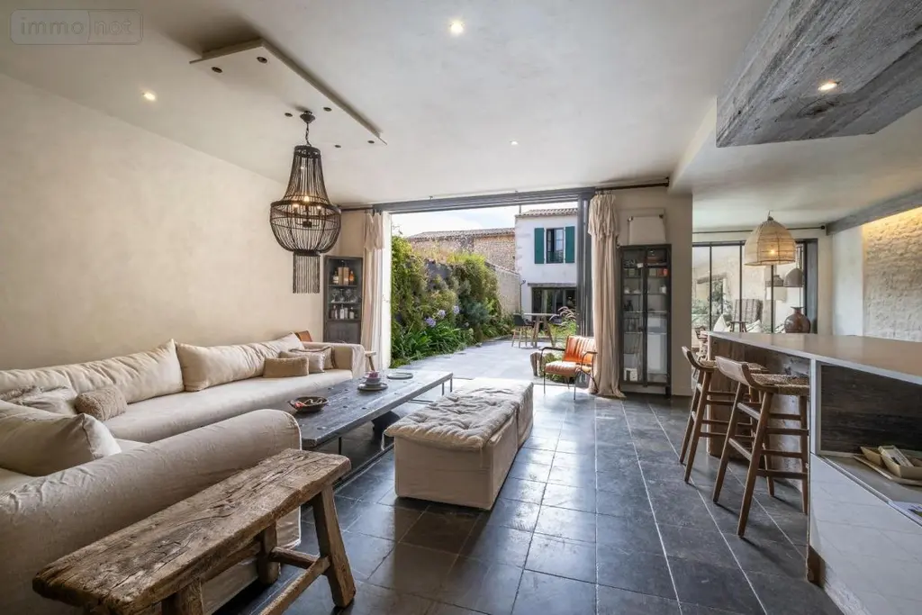 Maison a vendre Sainte-Marie-de-Ré 17740 Charente-Maritime 17 302 m2 10 pièces 2385000 euros 17018-976 005