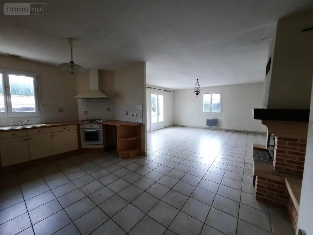 Maison a vendre Bois-de-Céné 85710 Vendée 85 83 m2 3 pièces 205400 euros 85091-5190 003
