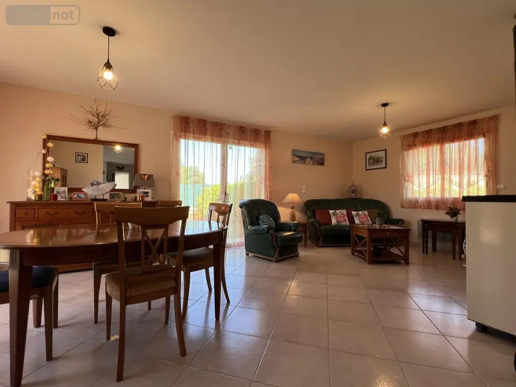 Maison a vendre Guillac 56800 Morbihan 56 98 m2 6 pièces 249780 euros 56044-1533 008