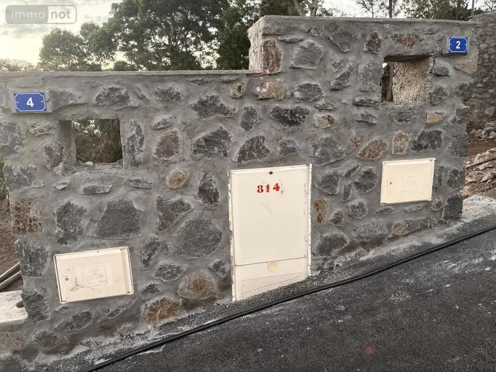 Terrain a batir a vendre Saint-Leu 97436 La Réunion 974 178000 euros 97409-320 003