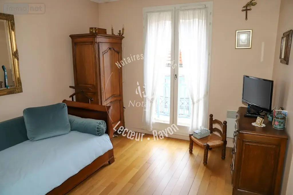 Appartement a vendre Rueil-Malmaison 92500 Hauts-de-Seine 92 42 m2 2 pièces 115000 euros 92076-129 003