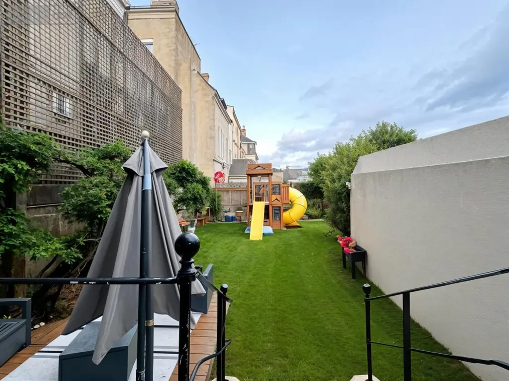 Maison a vendre Angers 49100 Maine-et-Loire 49 202 m2 8 pièces 950000 euros 49114-879 013
