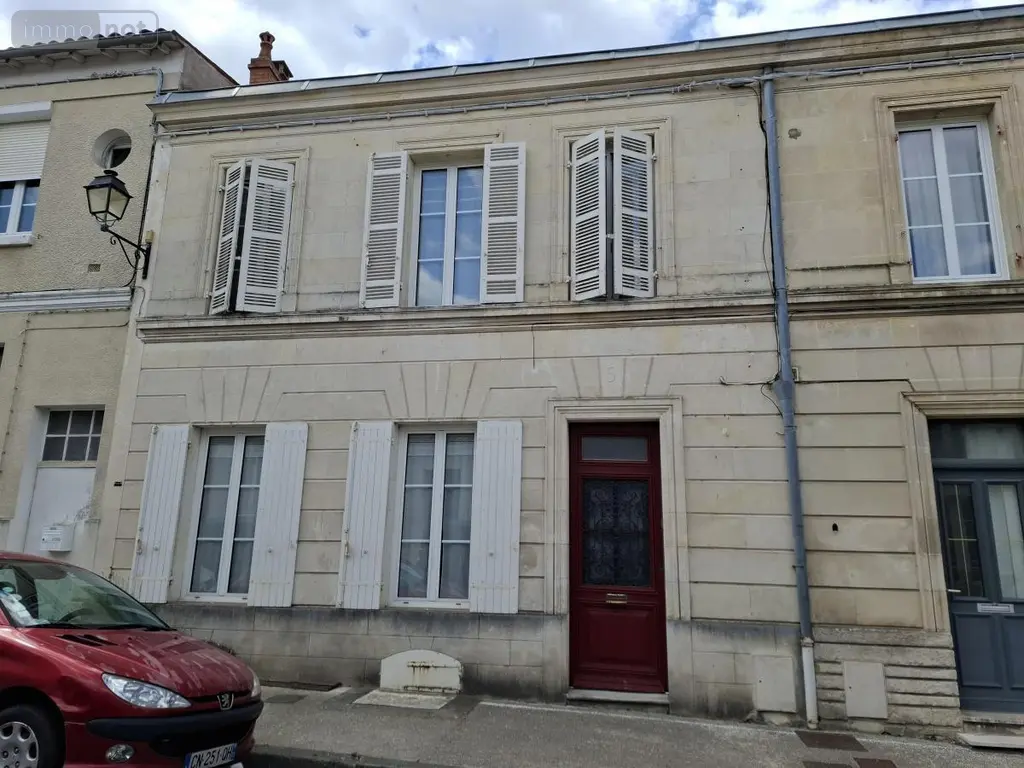 Maison a vendre Saintes 17100 Charente-Maritime 17 156 m2 6 pièces 475000 euros 17111-660 027