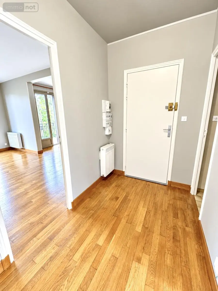 Appartement a vendre Saint-Chély-d'Apcher 48200 Lozère 48 93 m2 169000 euros 48032-253 004