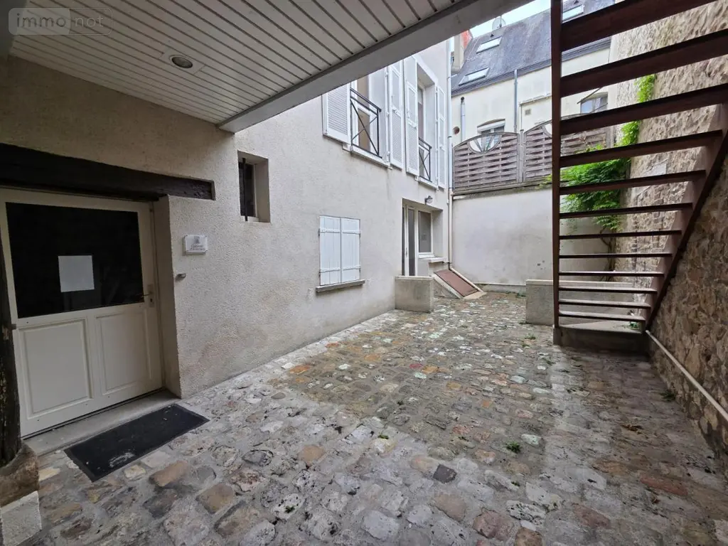 Immeuble de rapport a vendre Montargis 45200 Loiret 45 270 m2 324400 euros 45051-504 003