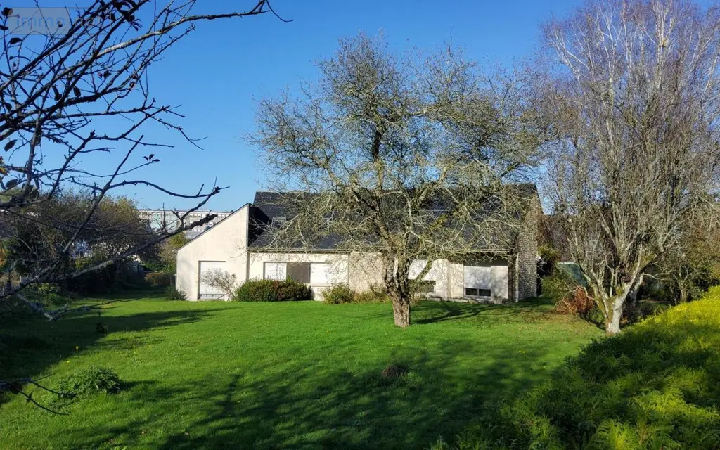 Maison a vendre Carhaix-Plouguer 29270 Finistère 29 171 m2 7 pièces 299250 euros 29066-3739 002