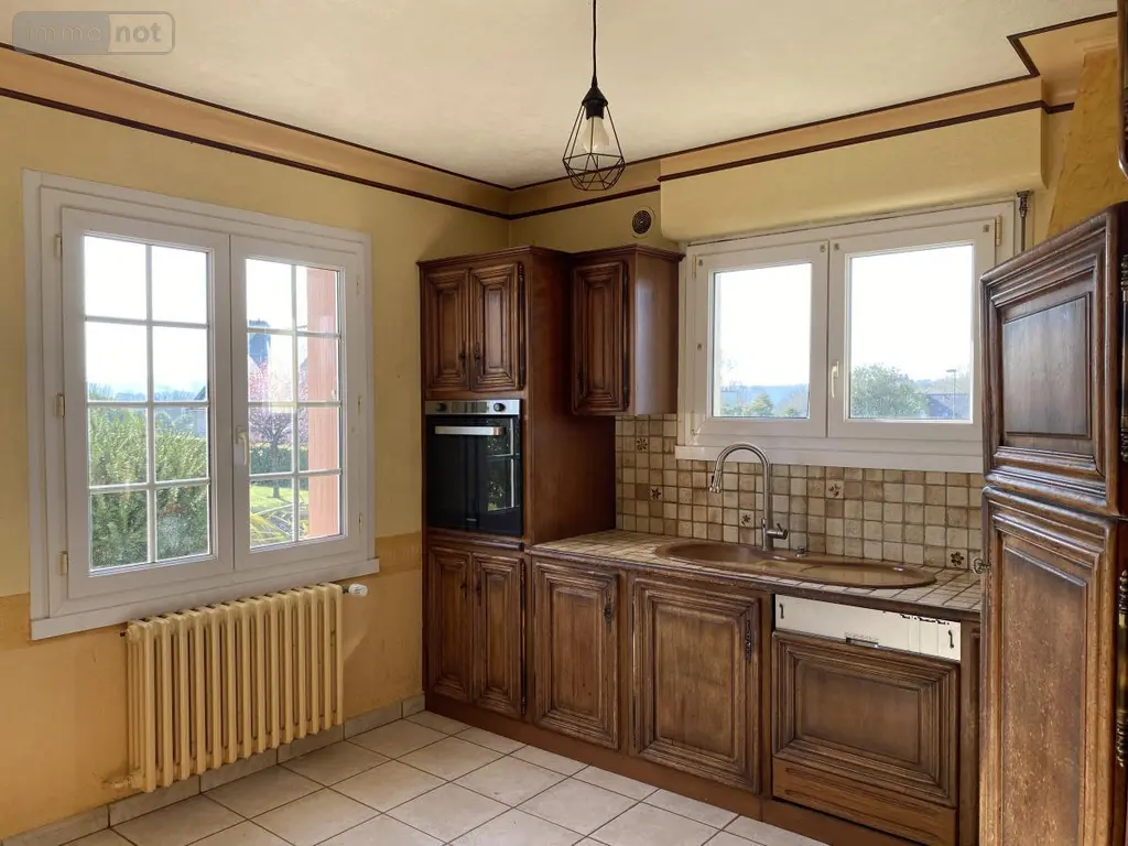 Maison a vendre Ploëzal 22260 Côtes-d'Armor 22 115 m2 273000 euros 22079-851 003