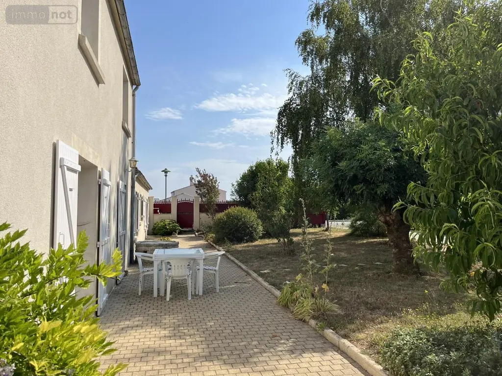 Maison a vendre Vouillé-les-Marais 85450 Vendée 85 145 m2 6 pièces 285350 euros 85088-2329 014