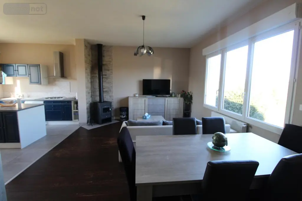 Maison a vendre Saintes 17100 Charente-Maritime 17 135 m2 6 pièces 344000 euros 17111-631 009