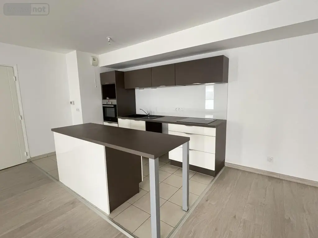 Appartement a vendre Lorient 56100 Morbihan 56 101 m2 5 pièces 312240 euros 56079-1437 003