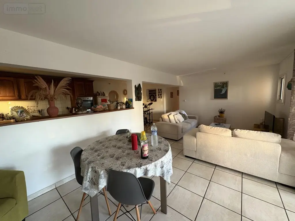 Appartement a vendre Saint-Paul 97460 La Réunion 974 94 m2 4 pièces 220000 euros 97409-339 002