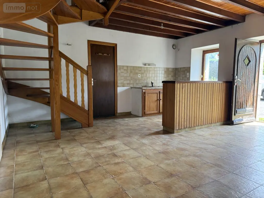 Maison a vendre Pont-Melvez 22390 Côtes-d'Armor 22 196 m2 206760 euros 22064-1387 021