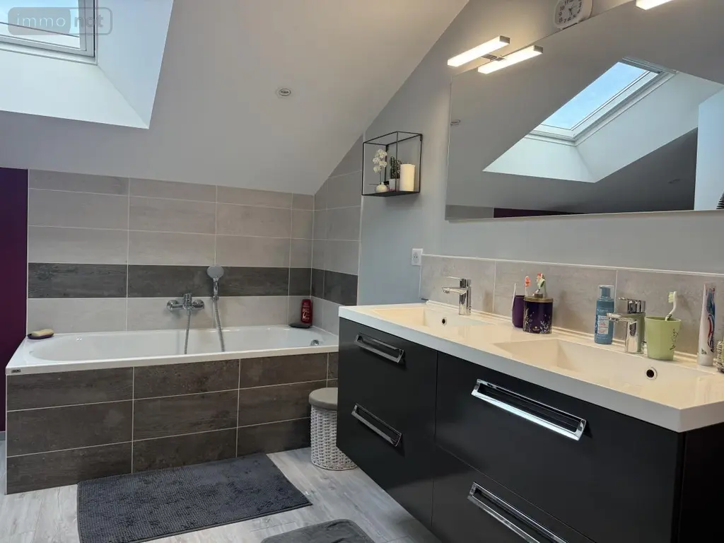 Maison a vendre Trémentines 49340 Maine-et-Loire 49 147 m2 5 pièces 241040 euros 49058-1603 011