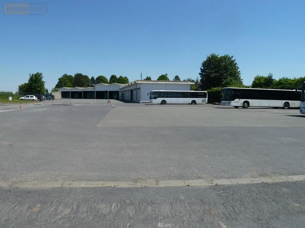 Location fonds et murs commerciaux Féchain 59247 Nord 59 1900 m2 25 pièces 4000 euros 59083-L1683 002