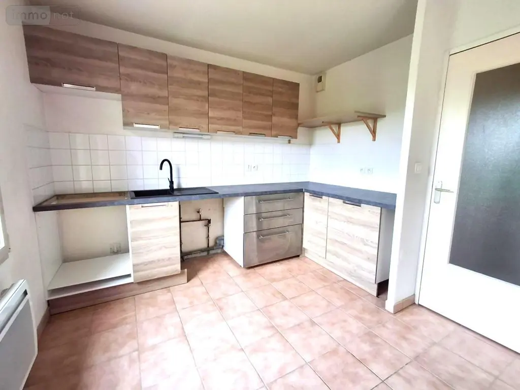 Location maison Longuenée-en-Anjou 49770 Maine-et-Loire 49 78 m2 4 pièces 800 euros 49031-L124 002