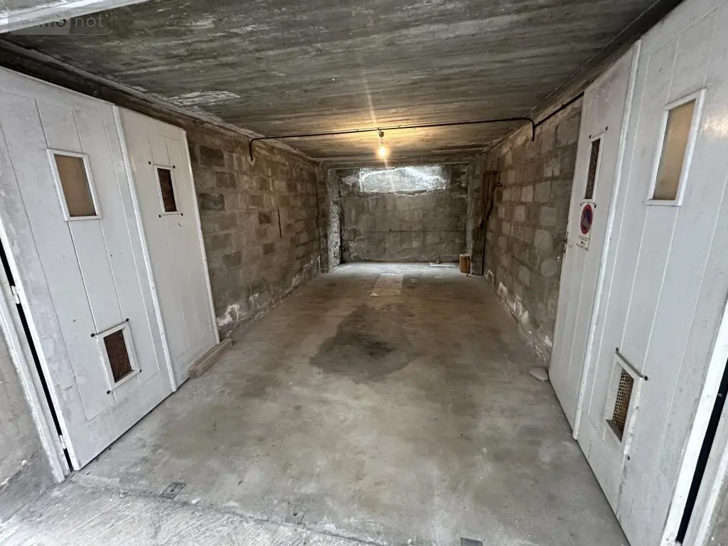 Garage et parking a vendre Saint-Malo 35400 Ille-et-Vilaine 35 19 m2 125000 euros 35084-766 002