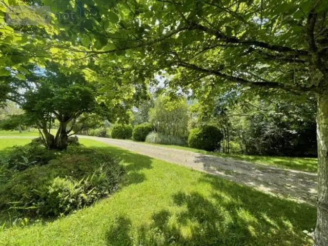 Maison a vendre Angers 49000 Maine-et-Loire 49 585 m2 14 pièces 859360 euros 49012-2066 002