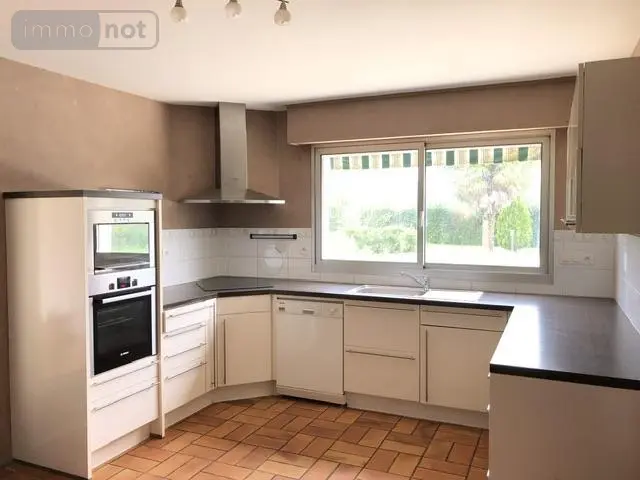 Maison a vendre Soulaire-et-Bourg 49460 Maine-et-Loire 49 138 m2 7 pièces 373860 euros 49031-2834 007