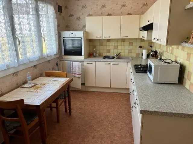 Appartement a vendre Lanester 56600 Morbihan 56 96 m2 5 pièces 167224 euros 56083-1098 007