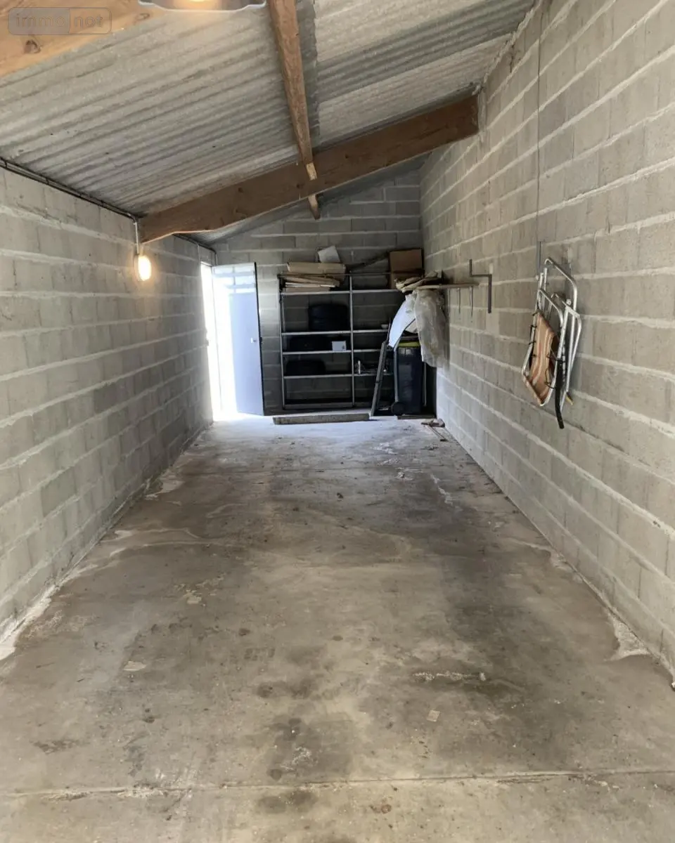 Garage et parking a vendre Vierzon 18100 Cher 18 38 m2 19000 euros 18058-24 002