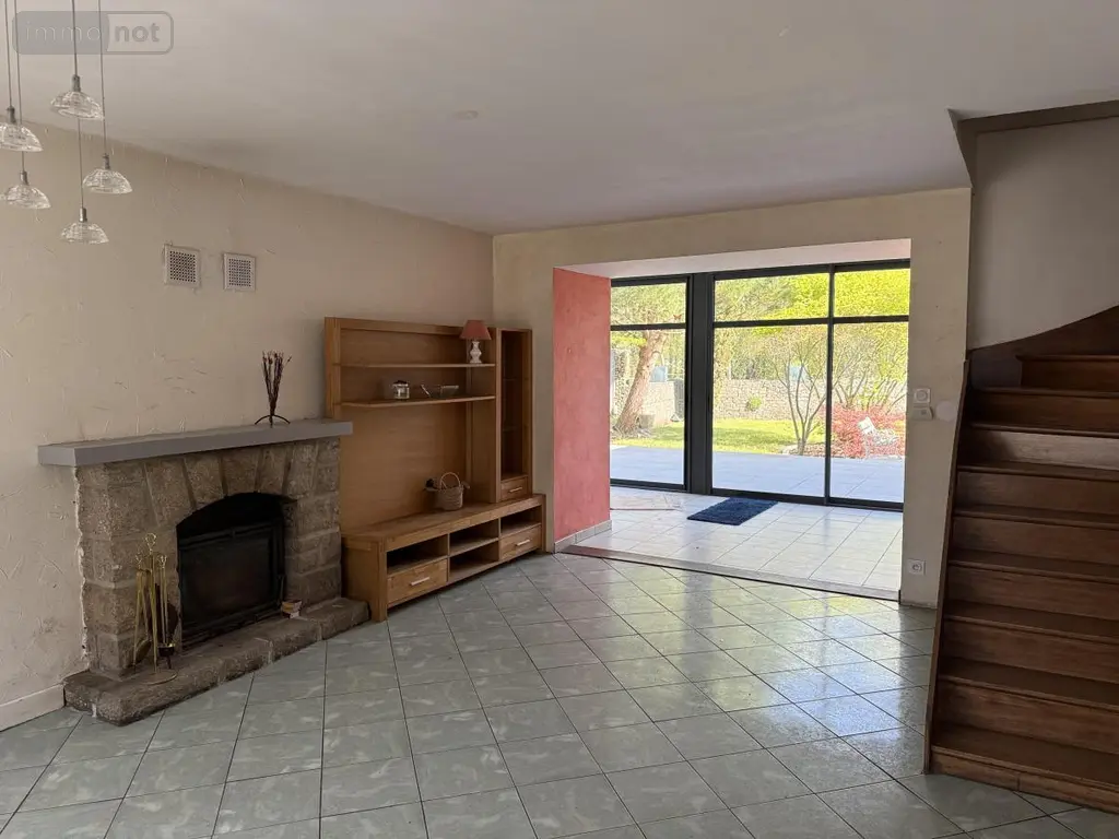 Maison a vendre Plouguenast-Langast 22150 Côtes-d'Armor 22 107 m2 161480 euros 22115-3537 008