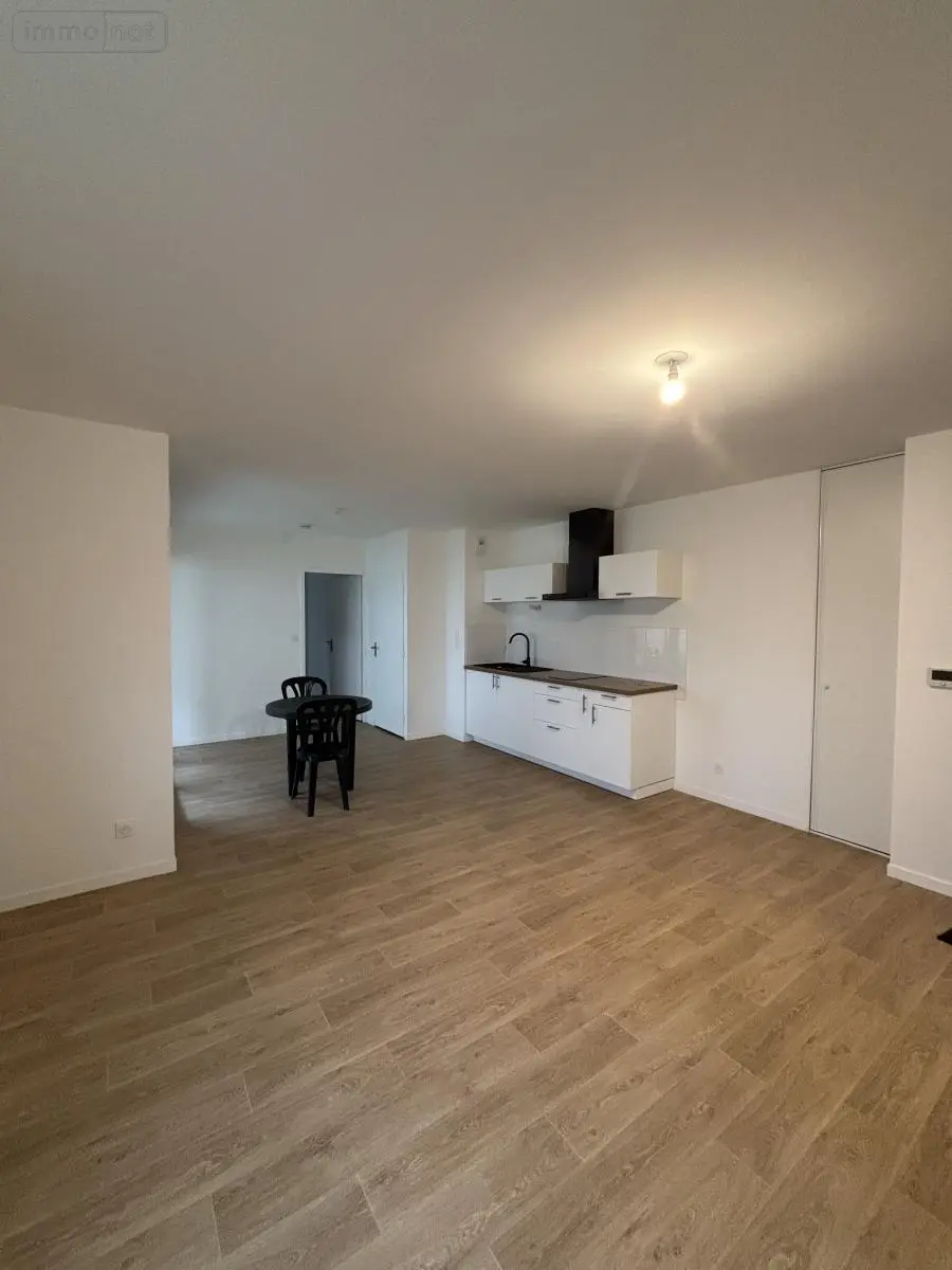 Location appartement La Bouëxière 35340 Ille-et-Vilaine 35 49 m2 2 pièces 648 euros 35018-L1360 004
