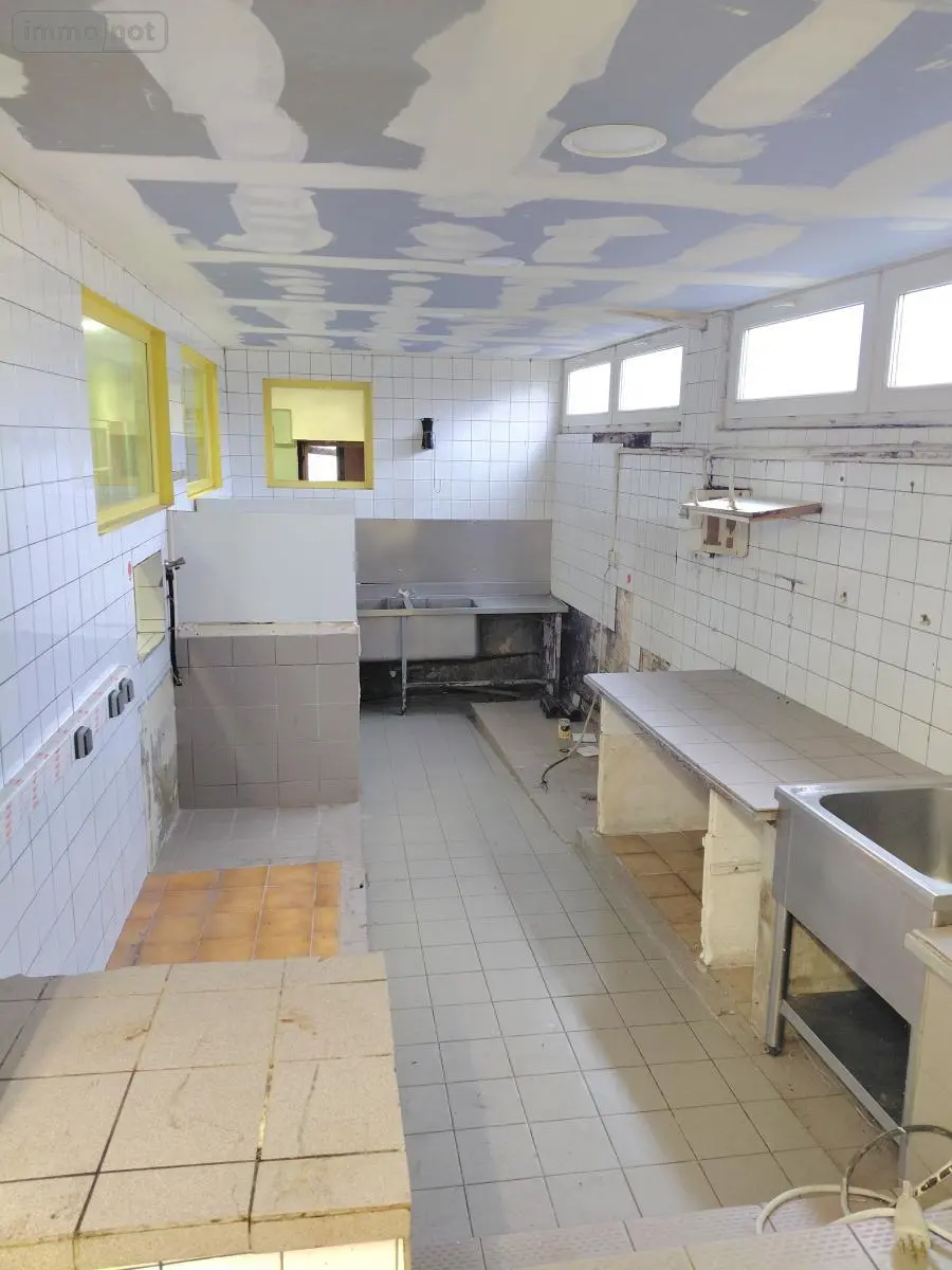 Immeuble de rapport a vendre Bellême 61130 Orne 61 399 m2 117150 euros 61068-40 011