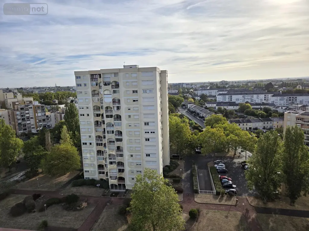 Appartement a vendre Angers 49000 Maine-et-Loire 49 69 m2 3 pièces 136240 euros 49009-1415 002