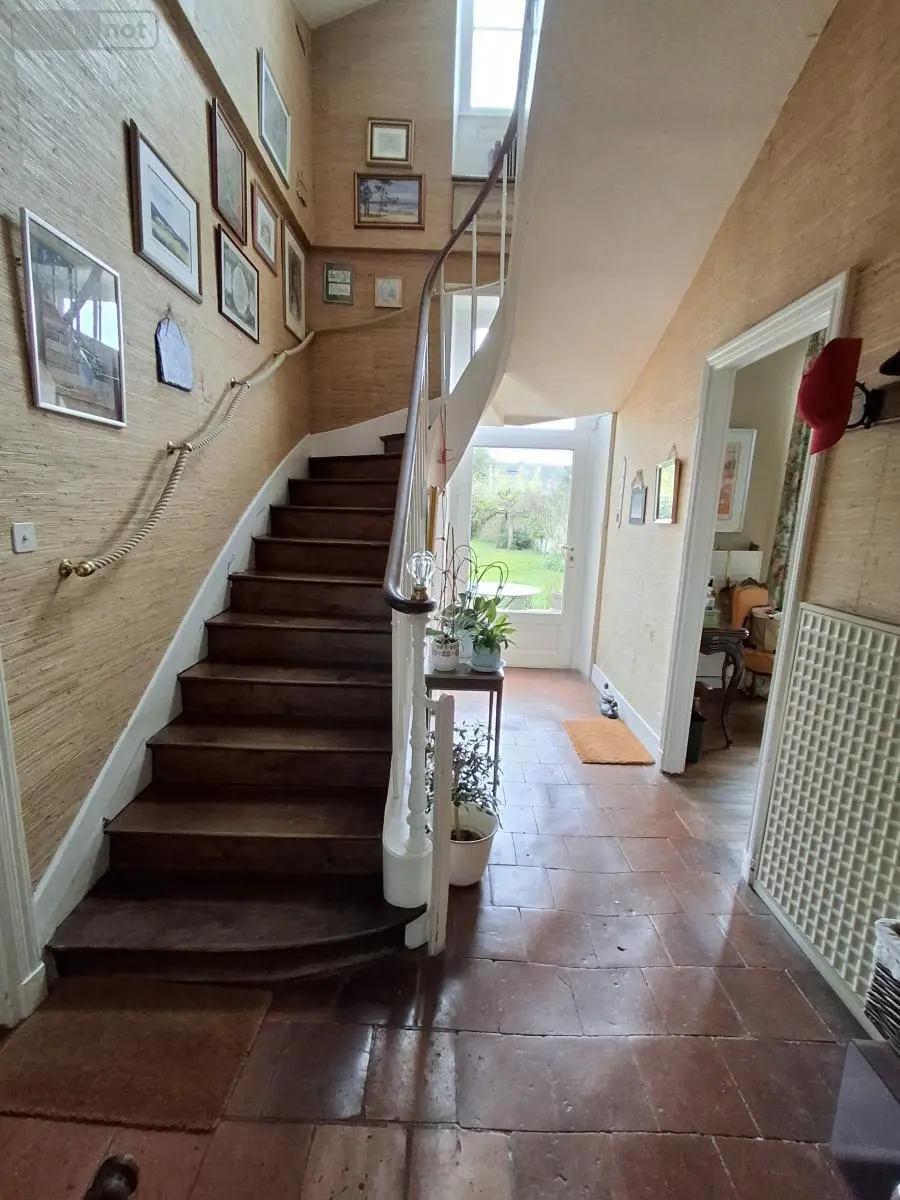 Maison a vendre La Flèche 72200 Sarthe 72 234 m2 8 pièces 245570 euros 72042-530 009