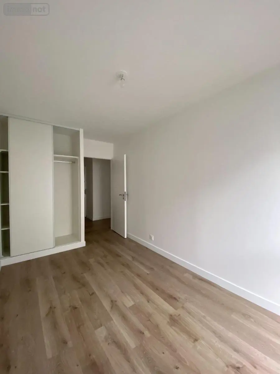 Location appartement Saint-Philbert-de-Grand-Lieu 44310 Loire-Atlantique 44 65 m2 818 euros 44039-L333 007