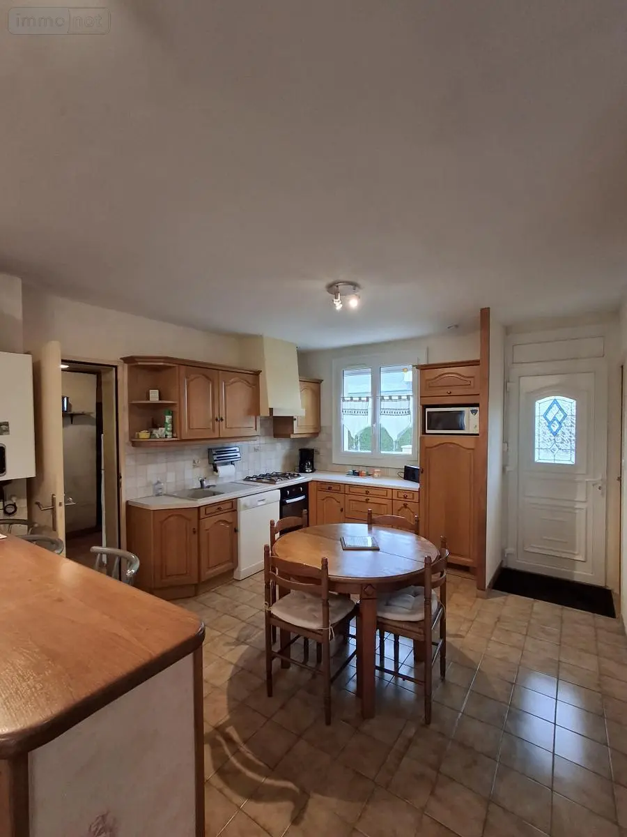 Maison a vendre La Flèche 72200 Sarthe 72 100 m2 5 pièces 220500 euros 72042-541 002
