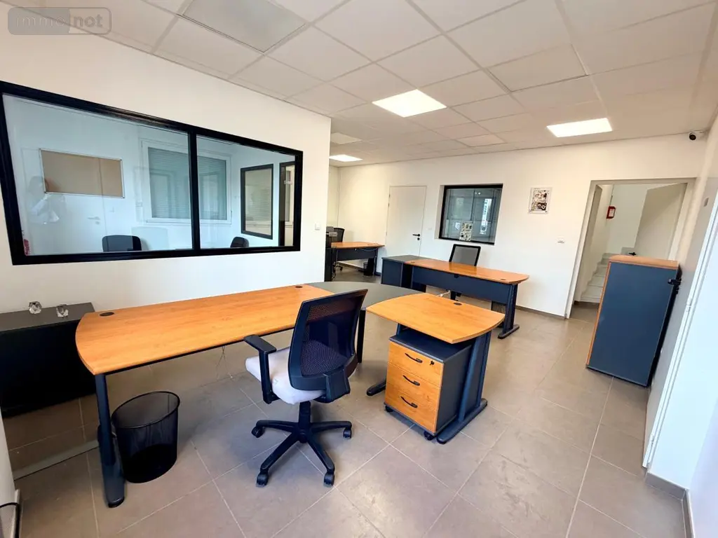 Location fonds et murs commerciaux Bezannes 51430 Marne 51 817 m2 6000 euros 51067-L72 006