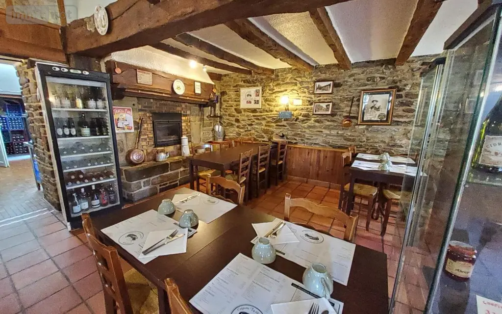 Immeuble de rapport a vendre Carhaix-Plouguer 29270 Finistère 29 120 m2 147000 euros 29066-3753 008