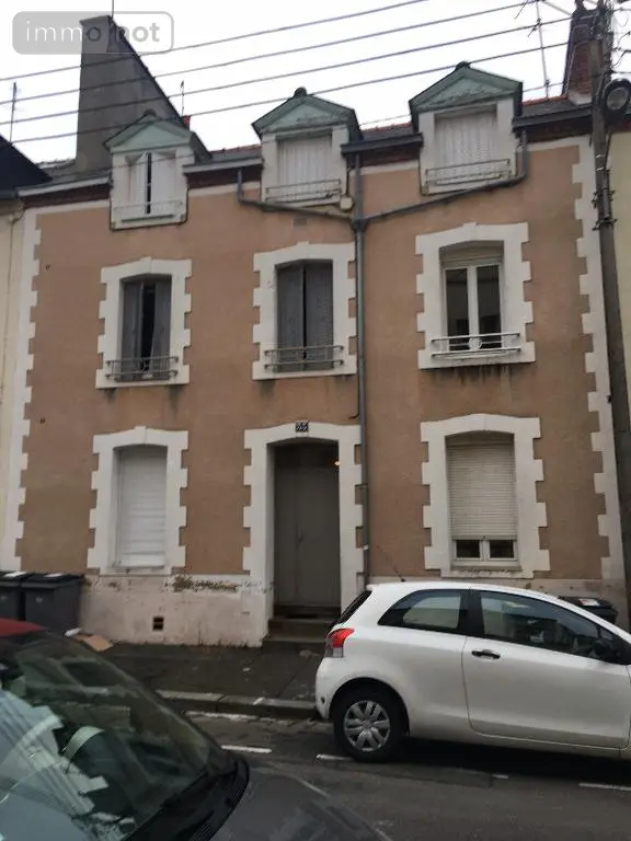 Location appartement Rennes 35000 Ille-et-Vilaine 35 16 m2 1 pièce 478 euros 730 006