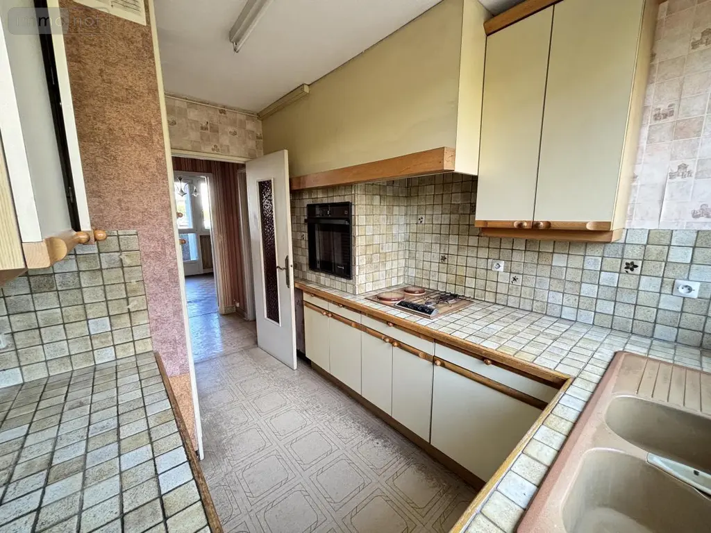 Appartement a vendre Bourges 18000 Cher 18 62 m2 3 pièces 70700 euros 18004-4244 002