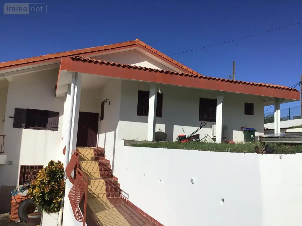 Maison a vendre Le Carbet 97221 Martinique 972 213 m2 25 pièces 550000 euros 97204-387 005