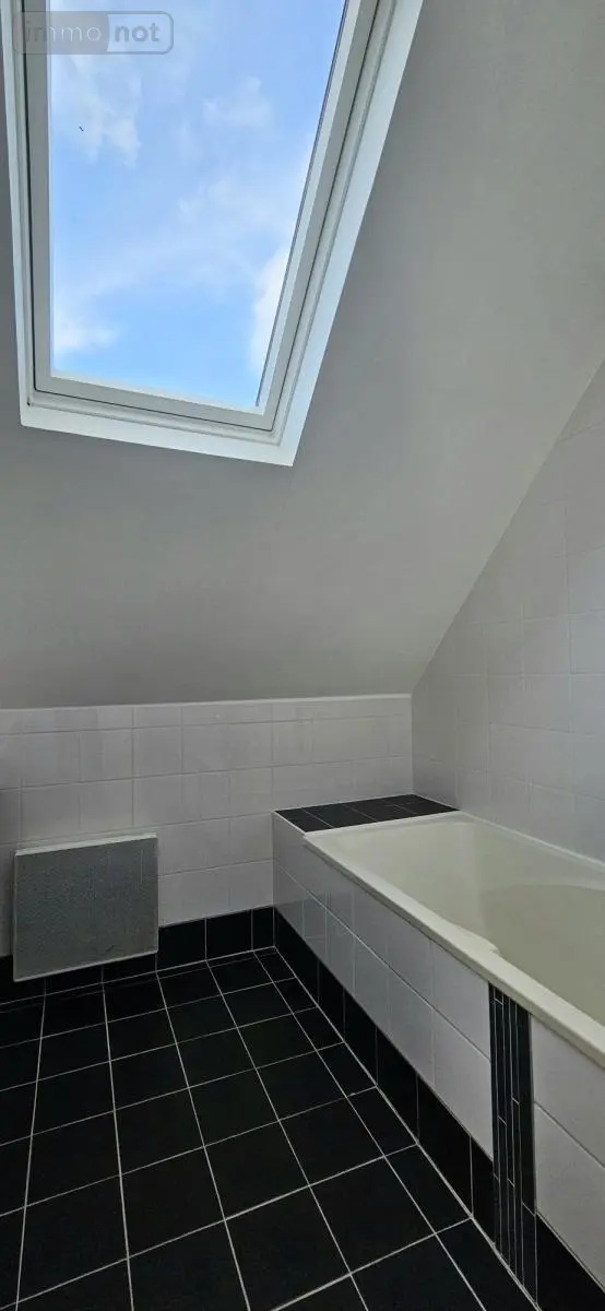 Immeuble de rapport a vendre Tréméoc 29120 Finistère 29 150 m2 367500 euros 29152-119 021