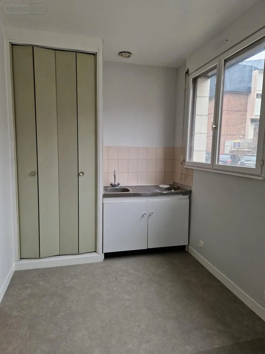Location fonds et murs commerciaux Arras 62000 Pas-de-Calais 62 24 m2 495 euros 62133-L523 002