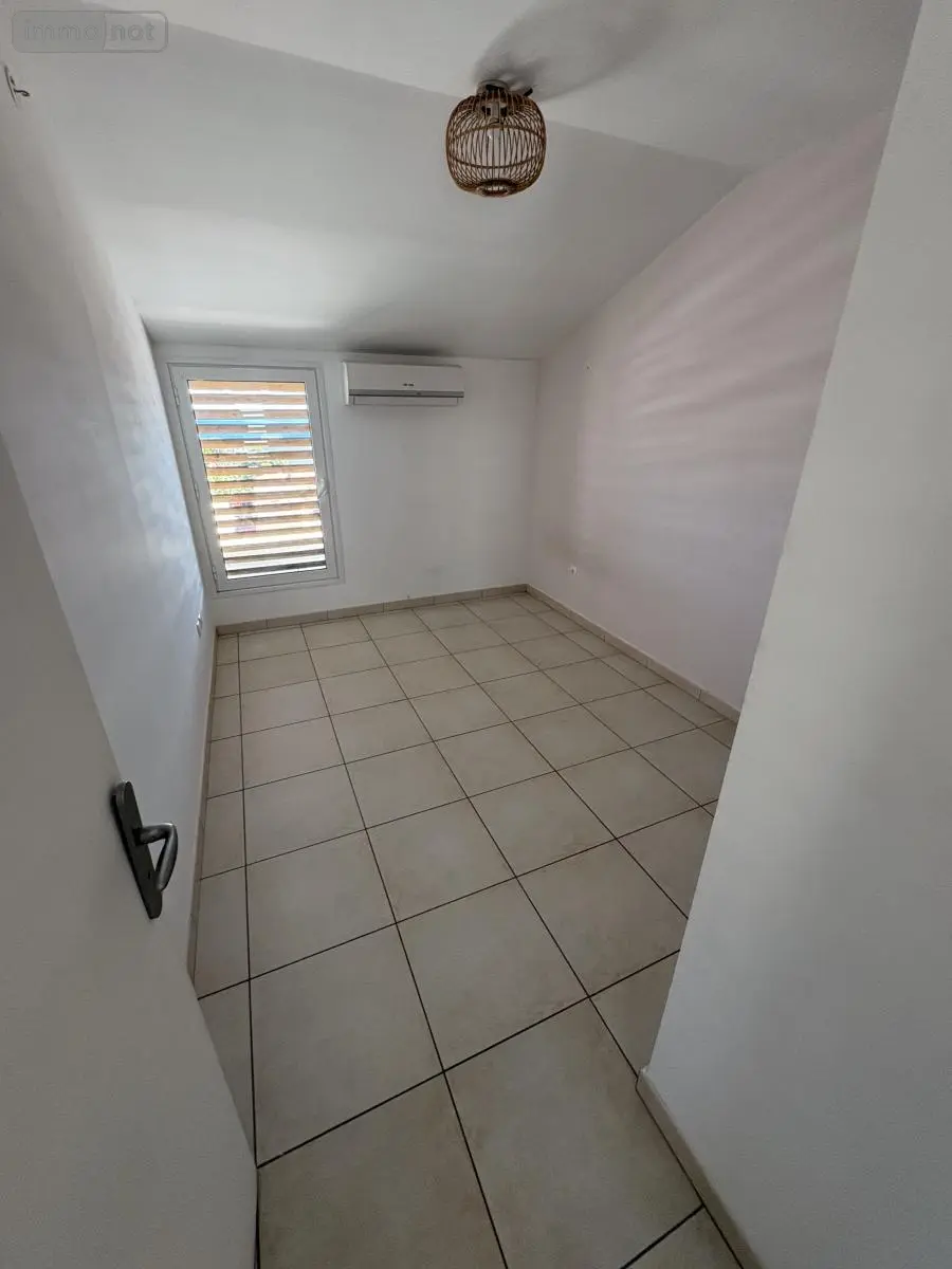 Appartement a vendre La Possession 97419 La Réunion 974 86 m2 3 pièces 290000 euros 97409-328 011