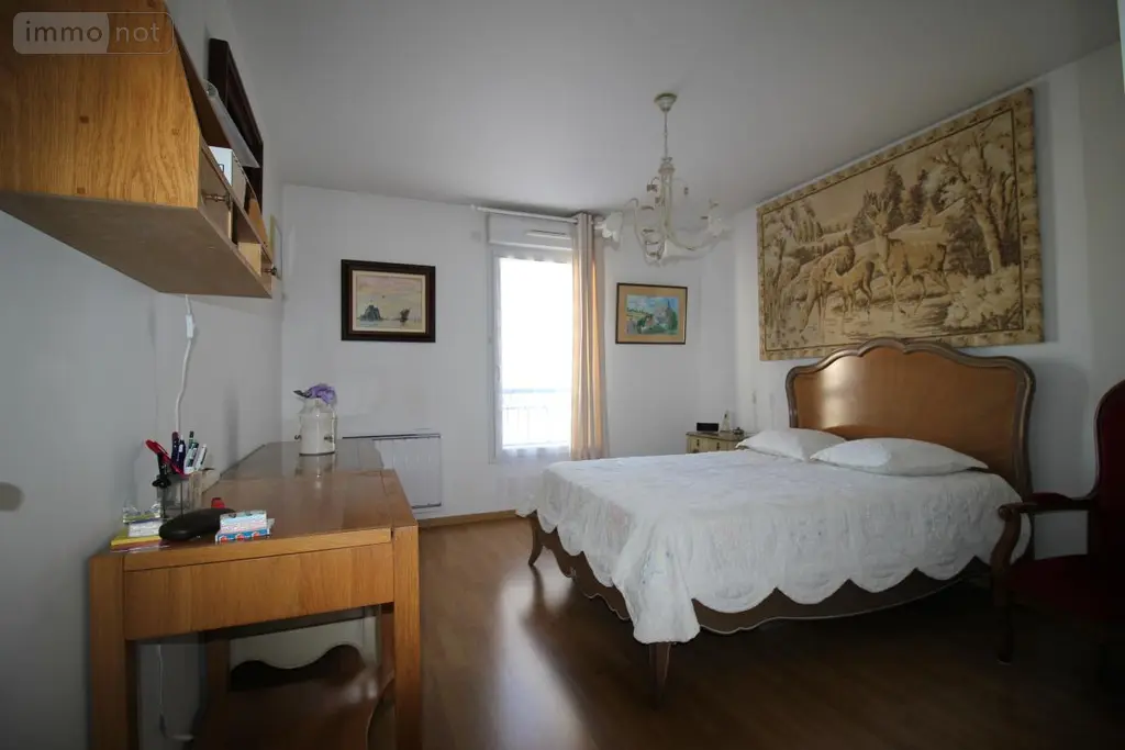 Appartement a vendre Ozoir-la-Ferrière 77330 Seine-et-Marne 77 67 m2 2 pièces 270400 euros 94029-276 006