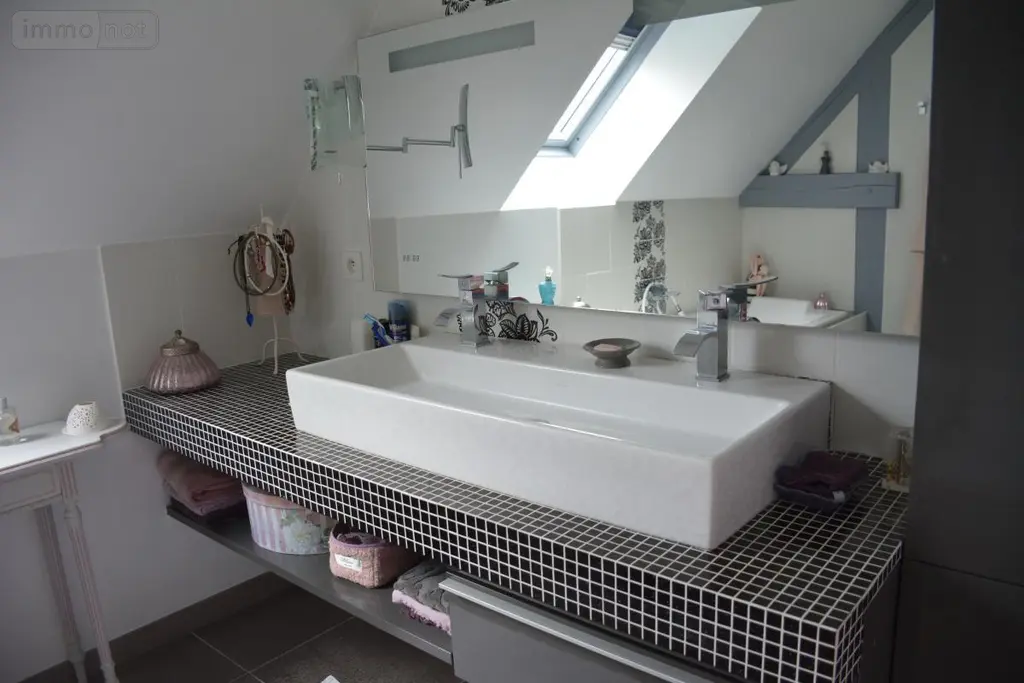 Maison a vendre Val-du-Maine 53340 Mayenne 53 179 m2 8 pièces 296400 euros 53039-362 014
