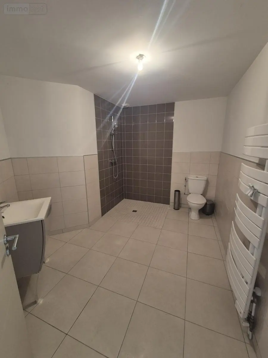 Location maison Saint-Fuscien 80680 Somme 80 111 m2 1835 euros 80011-L1140 011