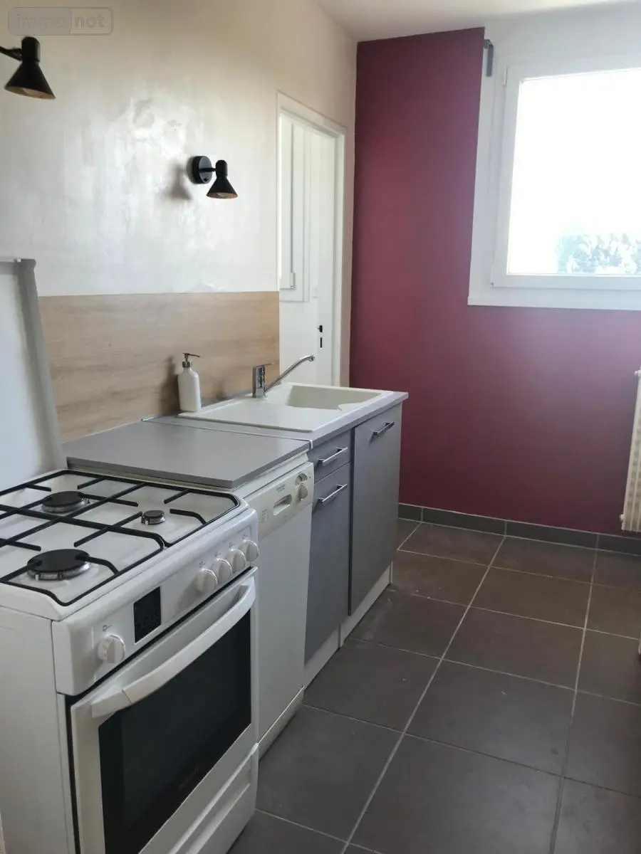 Location appartement Joué-lès-Tours 37300 Indre-et-Loire 37 50 m2 2 pièces 695 euros 37007-L456 002