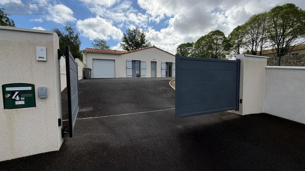 Maison a vendre Niort 79000 Deux-Sèvres 79 114 m2 4 pièces 299800 euros 79066-120 013