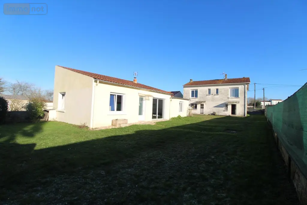 Maison a vendre Saintes 17100 Charente-Maritime 17 135 m2 6 pièces 344000 euros 17111-631 022