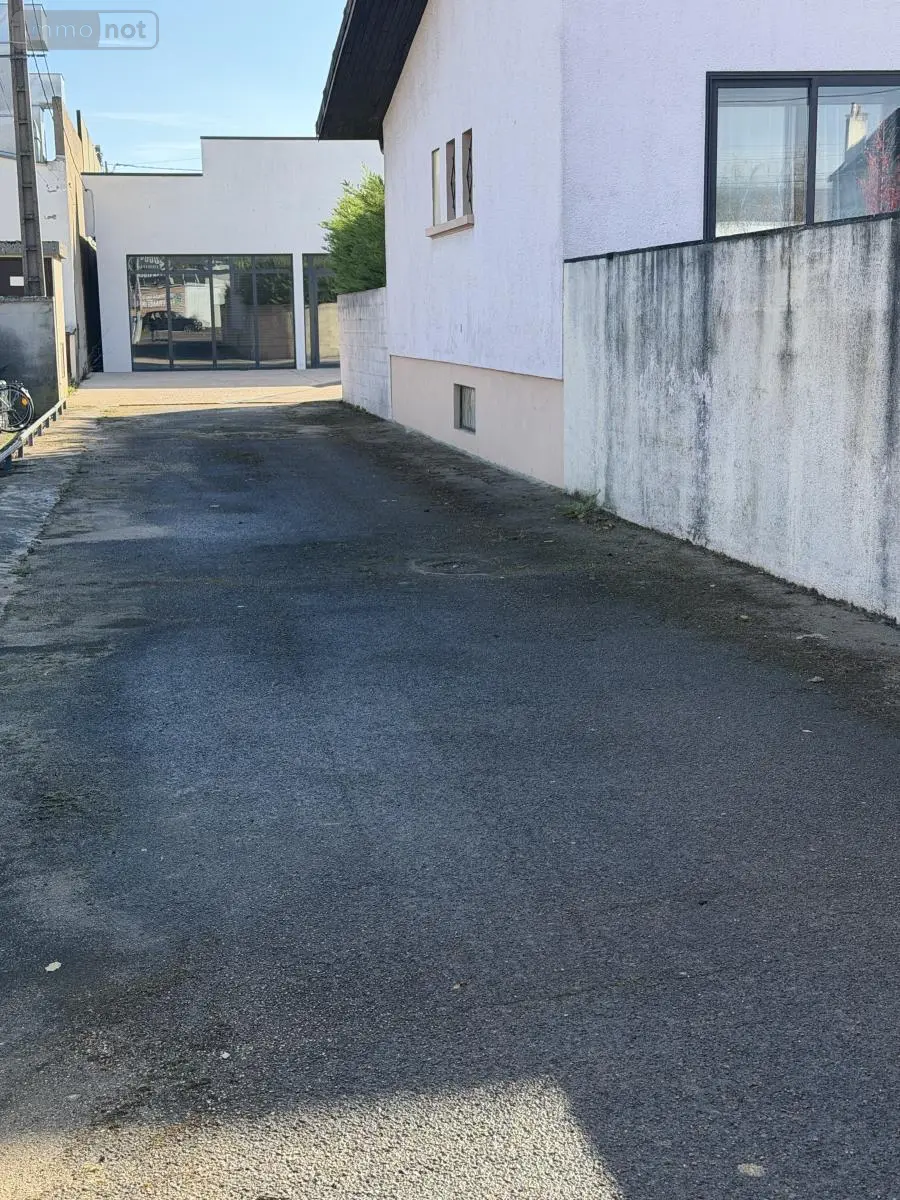 Location maison Chenôve 21300 Côte-d'Or 21 560 m2 5000 euros 21005-L16 003