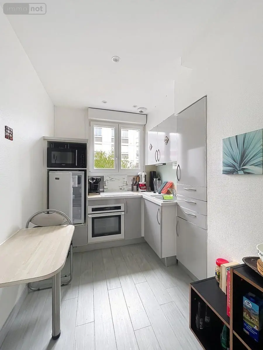 Appartement a vendre Lorient 56100 Morbihan 56 69 m2 3 pièces 281160 euros 56079-1601 006