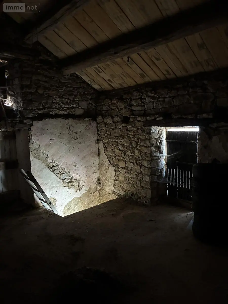 Garage et parking a vendre Saint-Jean-d'Alcapiès 12250 Aveyron 12 69 m2 2 pièces 33000 euros 12051-37 009
